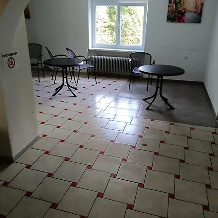 Arbeiterunterkunft In - Schnell Erreichbar & Gut Ausgestattet