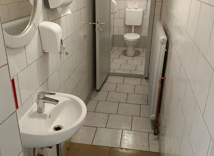 Ostello Arbeiterunterkunft In - Schnell Erreichbar & Gut Ausgestattet Kalchberg